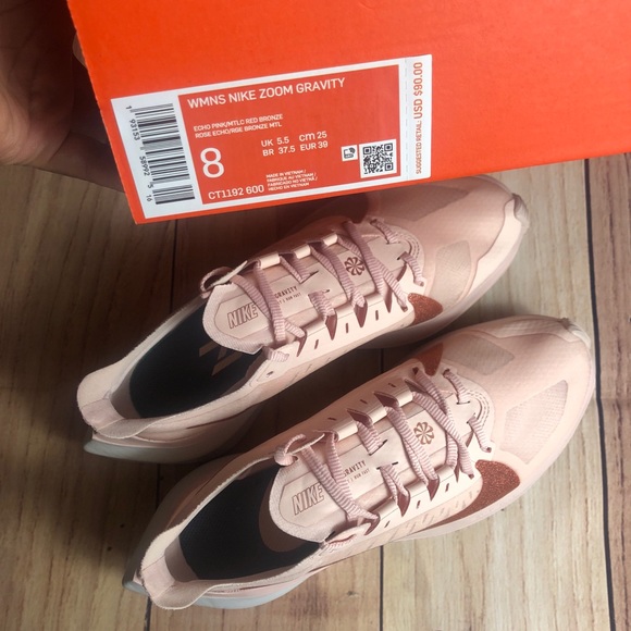 Women’s NIKE Zoom Gravity Pink Bronze Size 8 - Picture 7 of 7